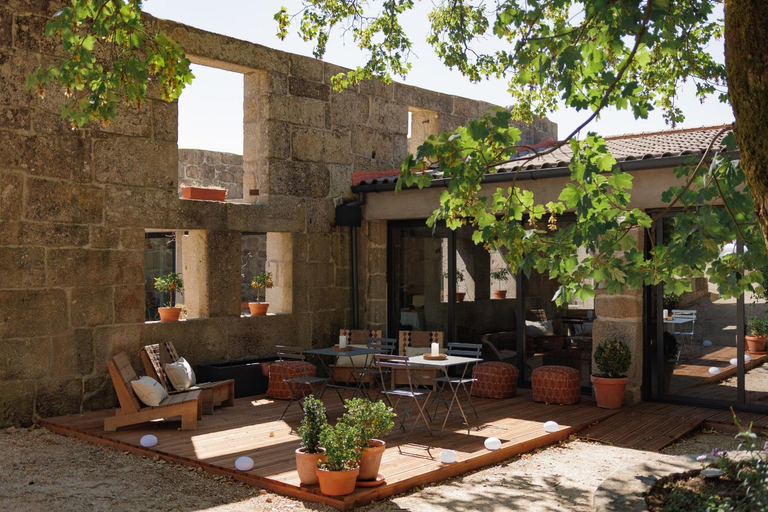 Food & Drinks 5, Quinta de Sao Francisco Houses, Viseu