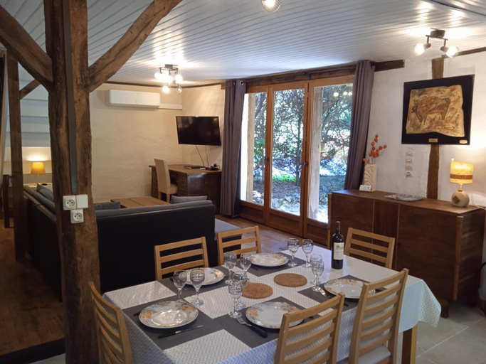 Food & Drinks, Les Gites Accromagnon, Climatisation, Dordogne