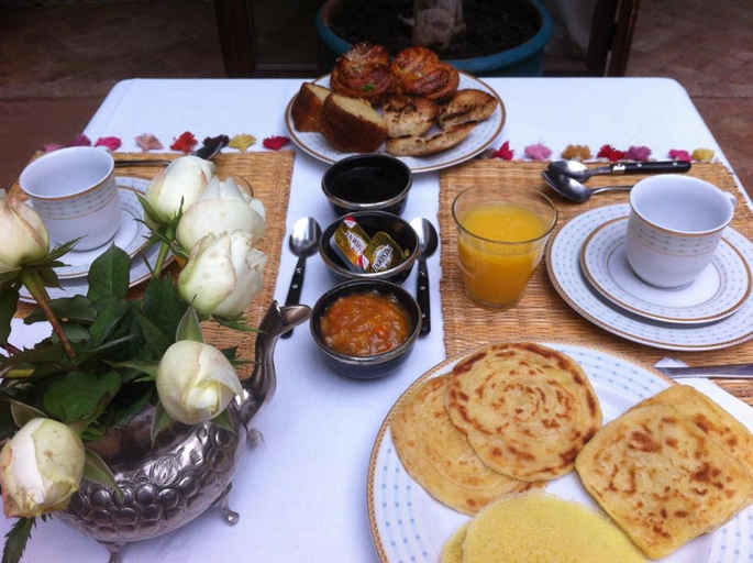 Food & Drinks 5, Riad Nouhal, Marrakech