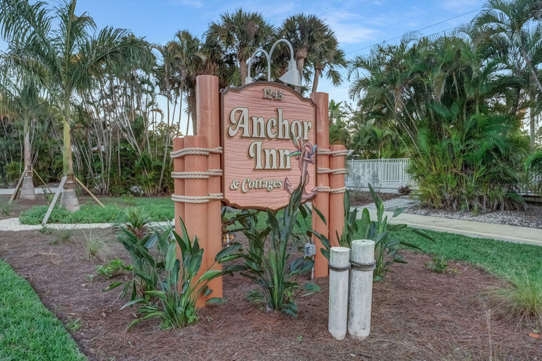Property grounds, The Anchor Inn, Lee