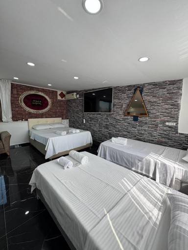 Bedroom 3, beyzade apart hotel, Fatih