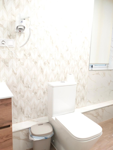 Bathroom 2, Pension La Marina, Alicante