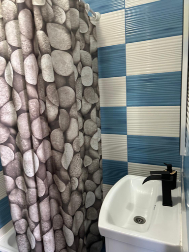 Bathroom 3, Casa Raraului, Campulung Moldovenesc