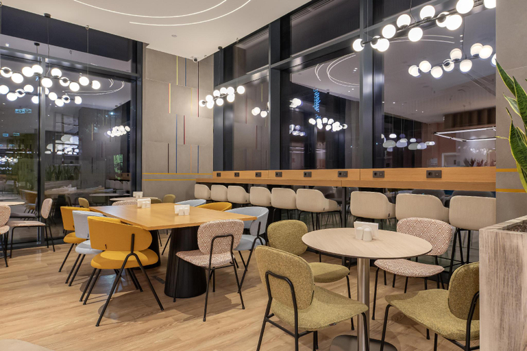 Food & Drinks 4, Hampton By Hilton Batumi Center, Batumi
