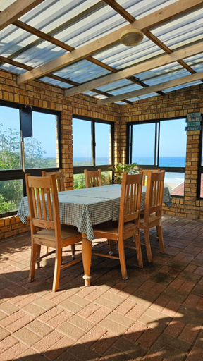Food & Drinks 5, Barieta Beach Cottages - Self Catering, Ugu