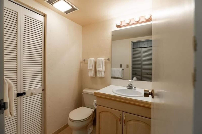 Bathroom 5, Villa Cortina #240 2 Bedroom Condo, Eagle