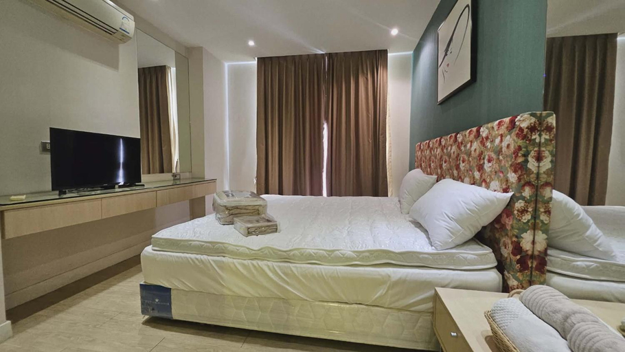 Bedroom 3, Grande Caribbean Hotel Resort Pattaya, Pattaya