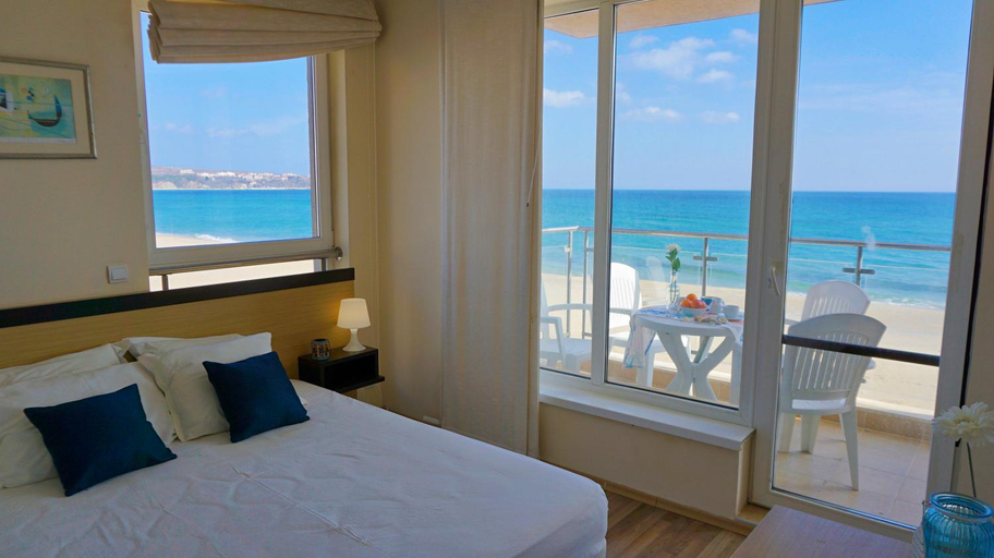 Bedroom 2, Apartments Obzor Beach C - Апартаменти Обзор Биич С, Nesebar