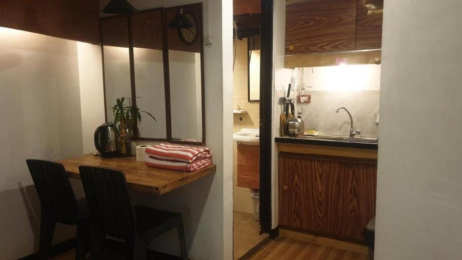 Others 5, Adorable - 2C, Love Nest, Studio unit, Pasay City