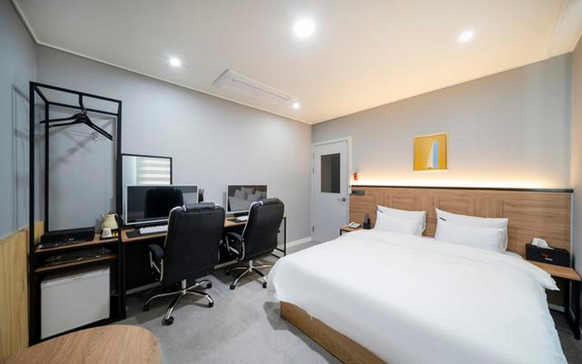 Bedroom 4, Daejeon Yongjeon Boutique Two Days, Dong