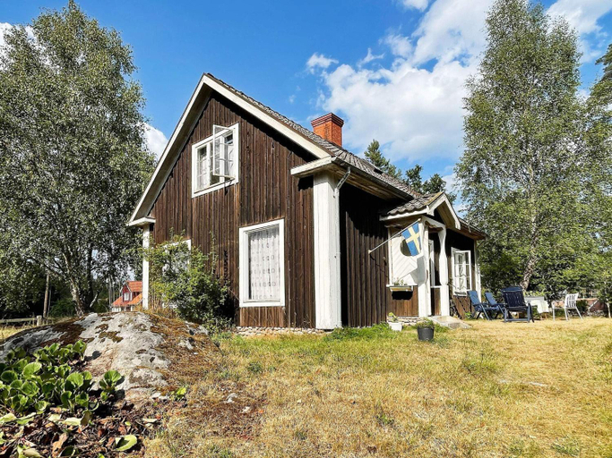 Exterior & Views 1, person holiday home in LINNERYDKRONOBERGS LAN, Tingsryd