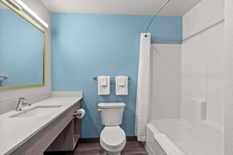 Bathroom 4, Woodspring Suites Gilbert - Mesa Gateway Airport, Maricopa