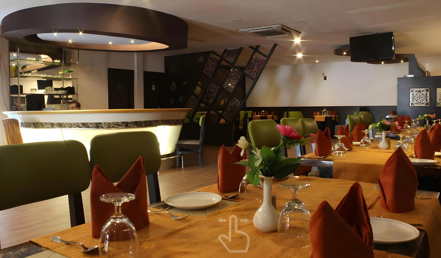 Food & Drinks 4, Sambodhi Retreat, Dhanbad