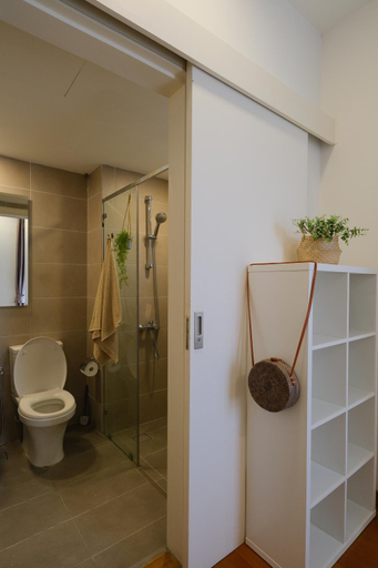 Bathroom 4, Teega Puteri Harbour by RR JBcity, Johor Bahru