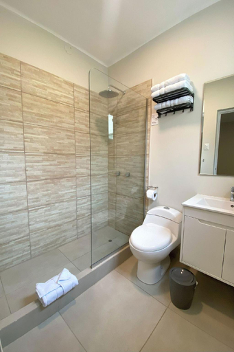 Bathroom 4, Lima Atelier Boutique, Lima