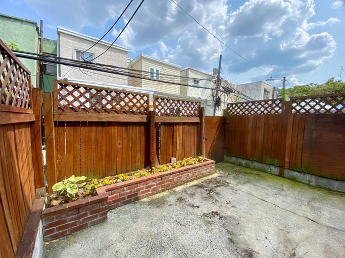 Others 2, Historic Townhouse Oasis with En-suite Bathroom, Philadelphia