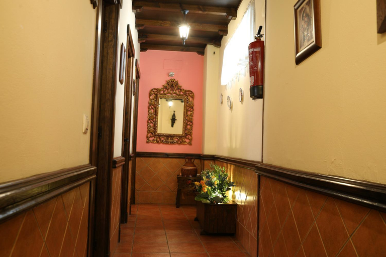Others 5, Hostal Rocio, Sevilla