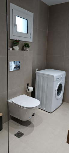 Bathroom 2, Carolina Apartments Crete, Crete