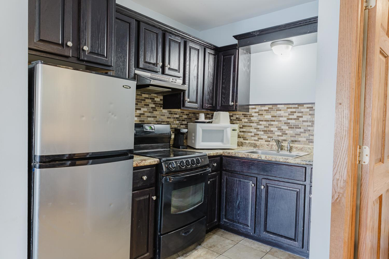 Others 5, Town House Inn, Cape Girardeau