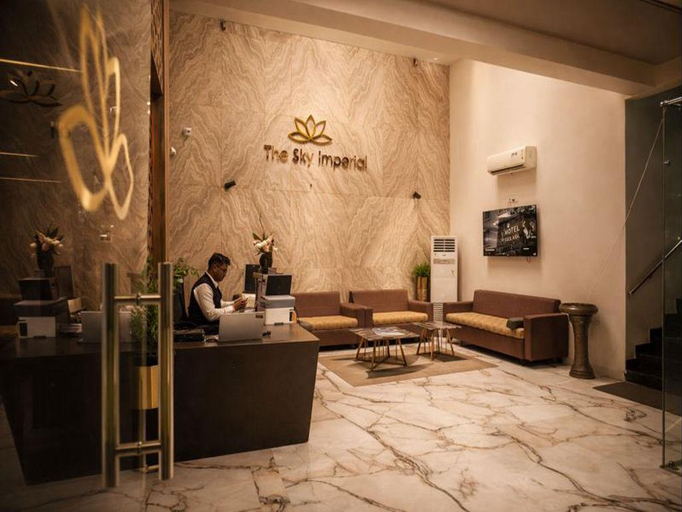 Public Area, The Sky Imperial Sethji Ni Wadi, Indore