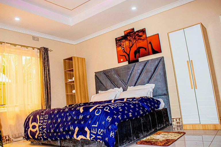 Bedroom 2, Seven Palms Executive Lodge, Ndola