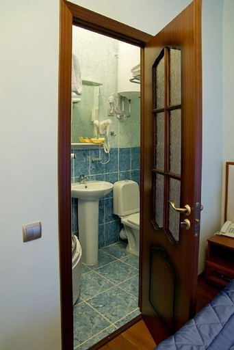 Bathroom 3, Vremena Goda Hotel, Sankt-Peterburg gorsovet