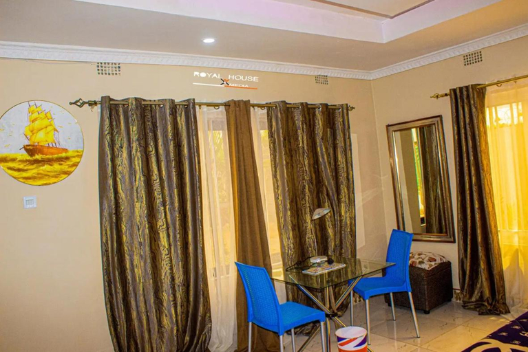 Others 4, Seven Palms Executive Lodge, Ndola