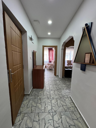 Others 5, beyzade apart hotel, Fatih