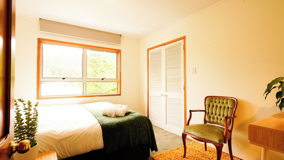 Room 4, Ora Springs Retreat, Whangarei