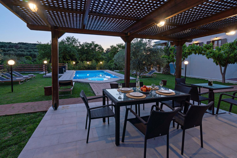 Food & Drinks, Nostos, Crete