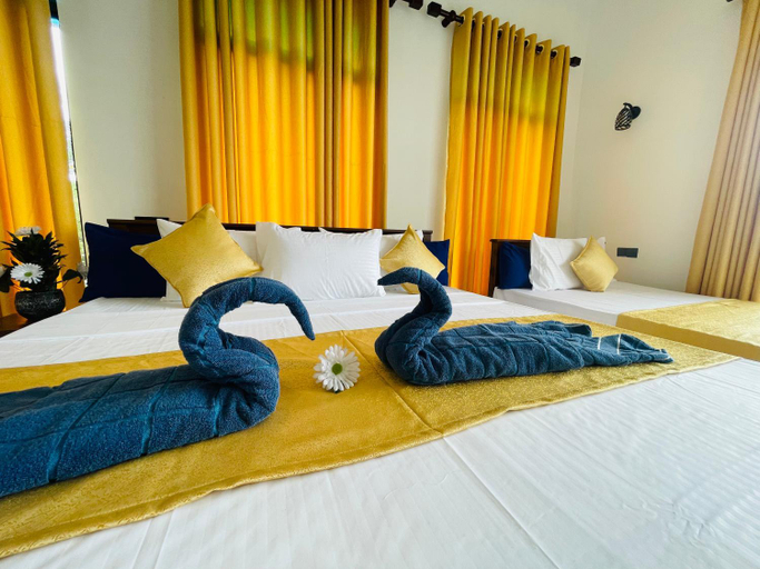 Bedroom 2, Kumudu Holiday Home, Dickwella