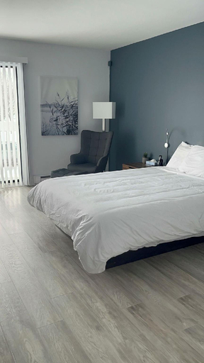 Bedroom 3, Hôtel Normandie, Rimouski-Neigette