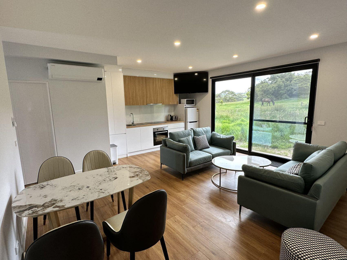 Others 5, Apollo Dream Suites, Colac-Otway - South