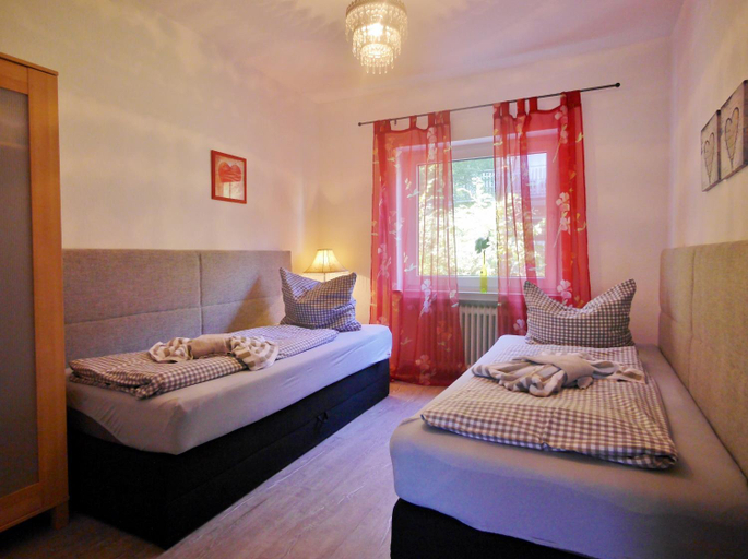 Bedroom 2, Quartier12 - Ski in & bike out - Fewo HANG & Fewo L!EBE, Waldeck-Frankenberg