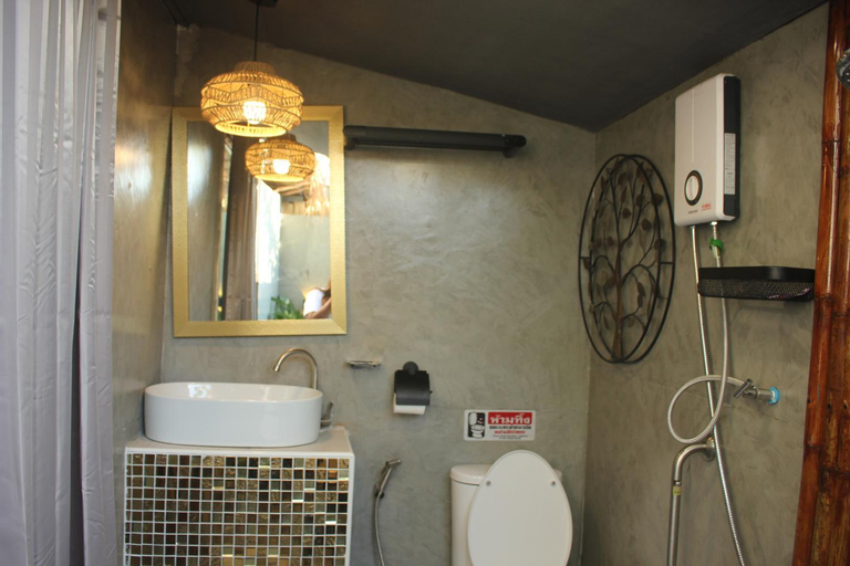 Bathroom 3, Do Dee cafe, Phasi Charoen
