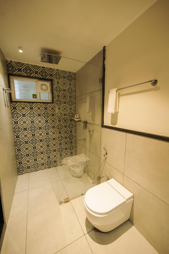 Bathroom 3, Akkandi Veedu, Dindigul