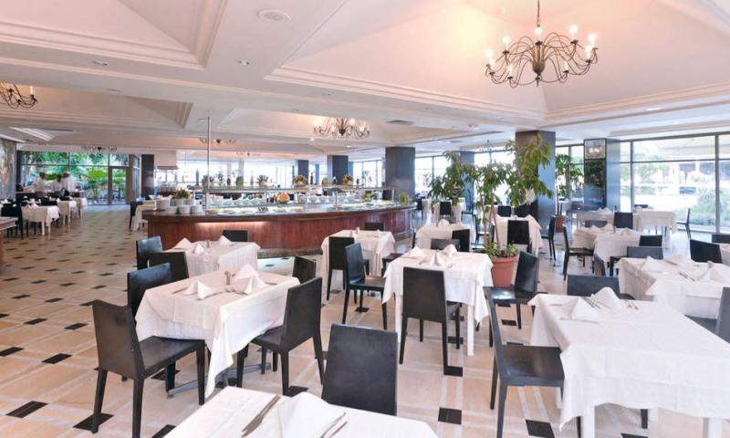 Food & Drinks 5, One Resort Jockey Monastir, Monastir