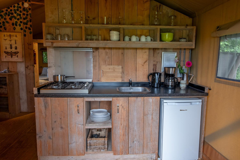 Others 4, Hoeve Linnerveld XL, Ambt Montfort