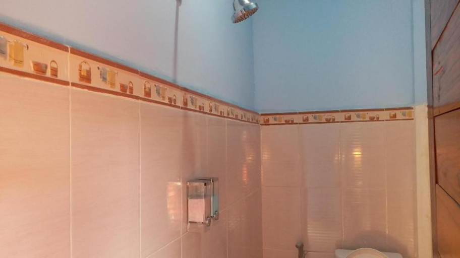 Bathroom 5, Siola Hotel Labuan Bajo, West Manggarai