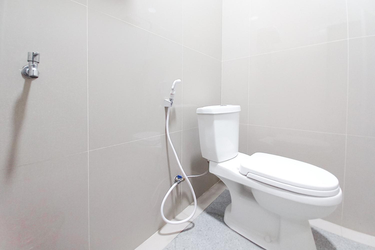 Bathroom 4, Umyas Hotel Syariah (permanently closed), Nganjuk