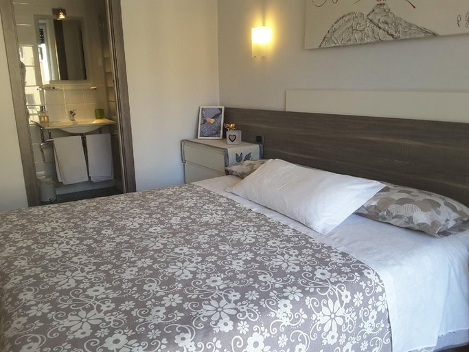 Bedroom 2, B&B Carolina Napoli-Vomero, Napoli
