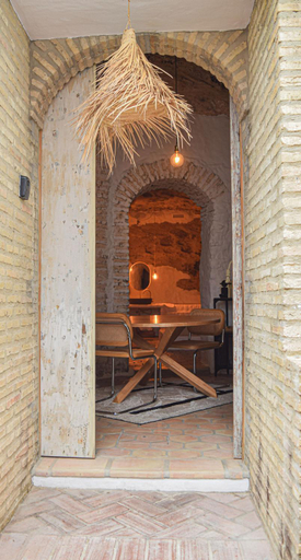 Others 5, Laan Arcos, casa cueva, Cádiz