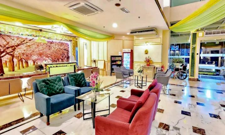 Public Area 3, Holiday Place, Kuala Lumpur