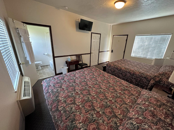 Bedroom 4, Kanosh Motel, Millard