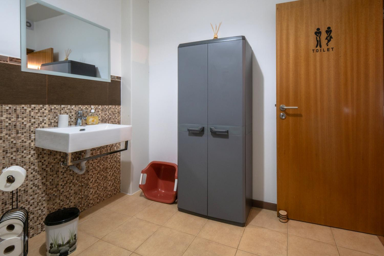 Bathroom 2, Ocean Hill House by Rentery Madeira, Santa Cruz