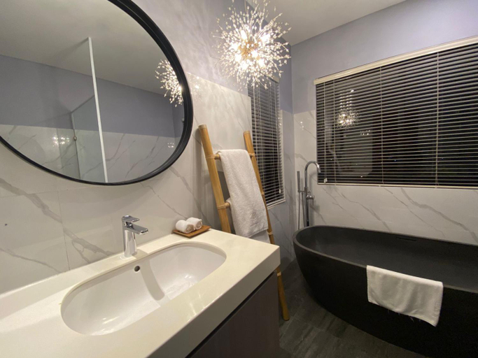 Bathroom 3, ASRI CINTA VILLA UBUD, Gianyar
