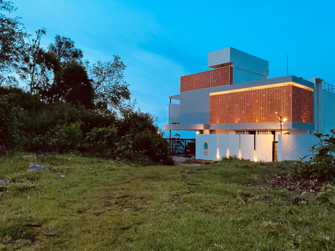 Exterior view, Golden Creeper, Luxe villa, Dindigul