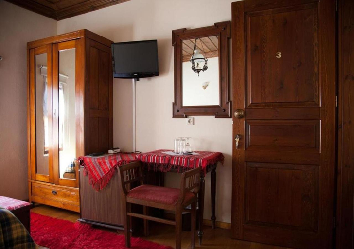 Bedroom, Hagiati Guesthouse - Edessa Cozy Mountain Retreat, Central Macedonia