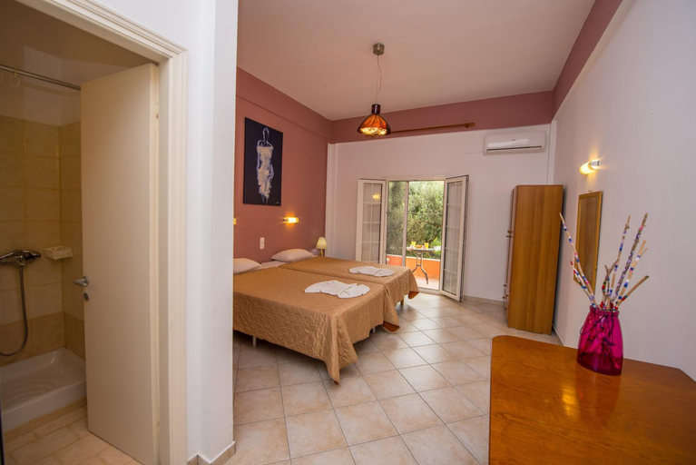 Bedroom, KOGEROS APARTMENTS, Ionian Islands