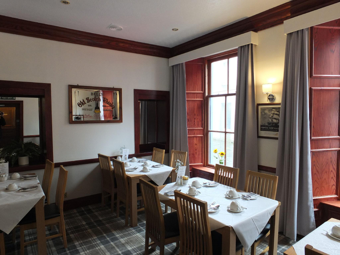 Food & Drinks 5, The Royal Hotel Stromness, Orkney Islands